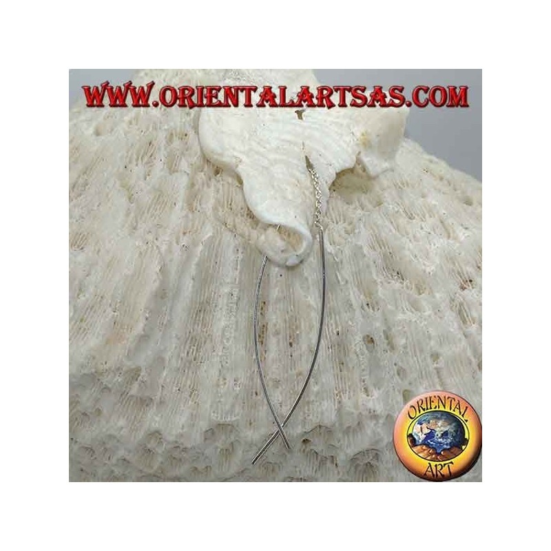 Orecchini in argento a catenina con barretta curva ad arco pendente da entrambi i lati