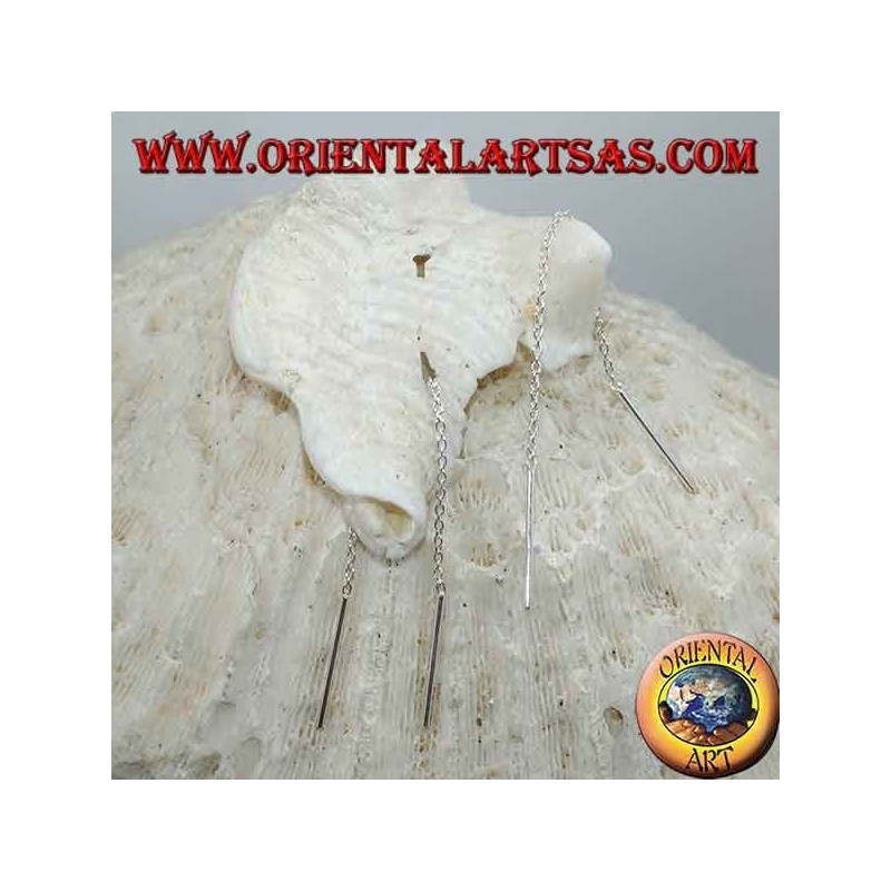 Orecchini in argento a catenina con doppia barretta dritta corta pendente 