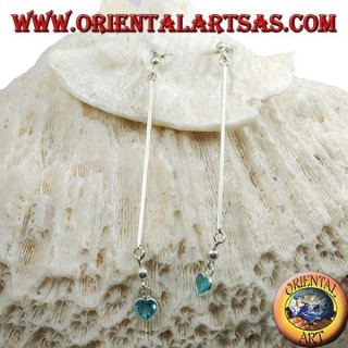 Orecchini in argento a farfalla con barretta e zircone a cuore celeste pendente da 6 cm