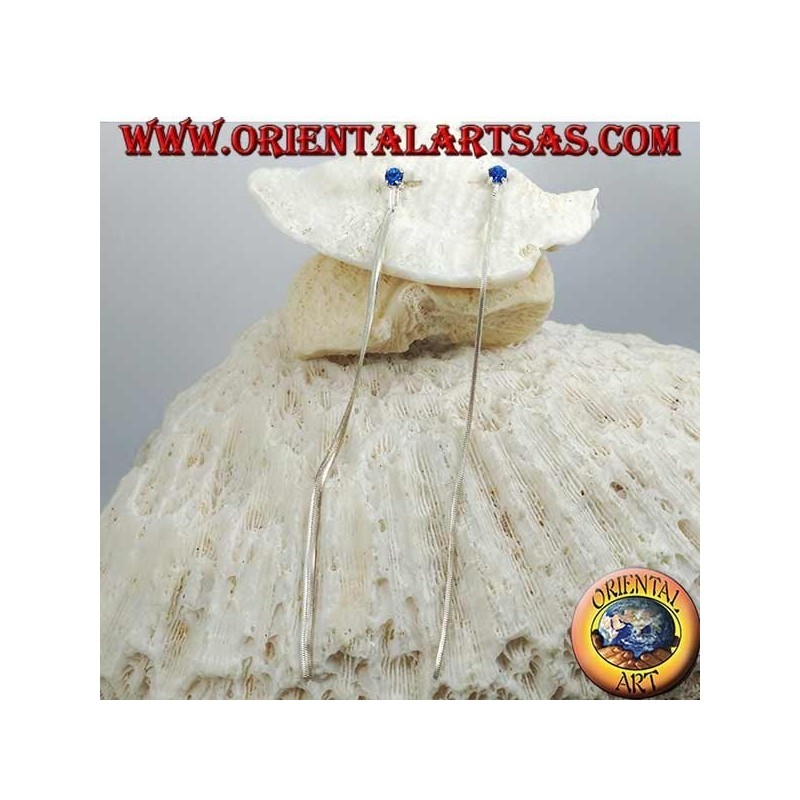 Silberne Schmetterlingsohrringe mit blauem Zirkon in einem Lappen und einer 9 cm langen Kette im Schlangenstil