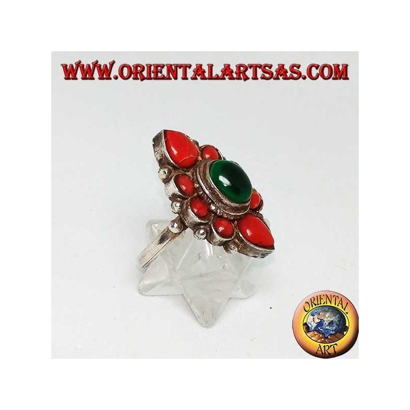 Silver flower ring with oval malachite surrounded by natural coral of Tibetan origin