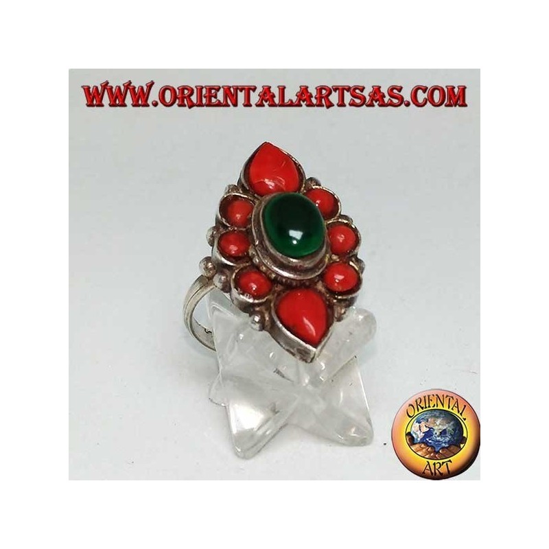 Anillo de plata con malaquita ovalada rodeada de coral natural de origen tibetano