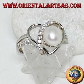 Silver ring with heart-shaped weave with natural pearl and zircons