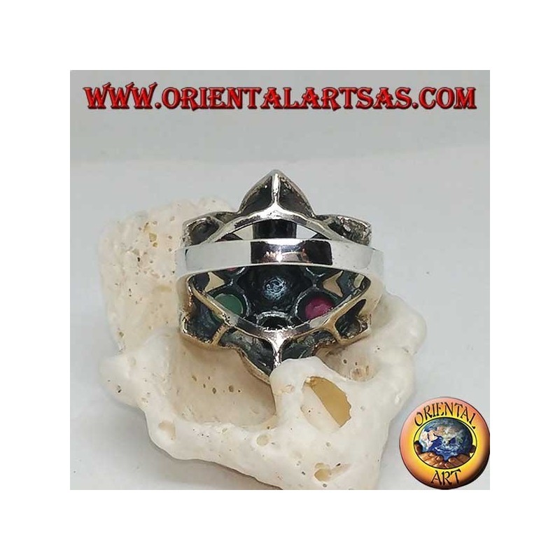 Anillo de plata con flor de Belén (estrella de seis puntas) con rubíes, esmeraldas y zafiros engastados y marcasita