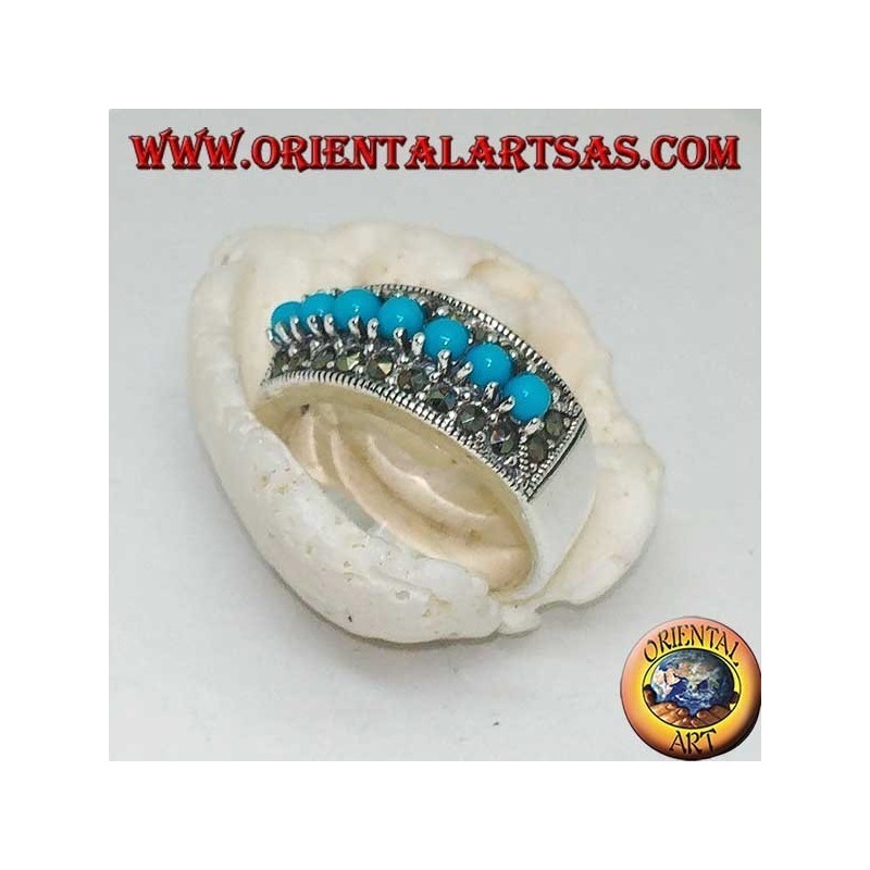 Band silberner Ring mit einer Reihe von türkisfarbenen Kugeln, umgeben von Markasit