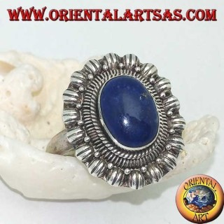 Silberner Blumenring mit ovalem Cabochon Lapislazuli