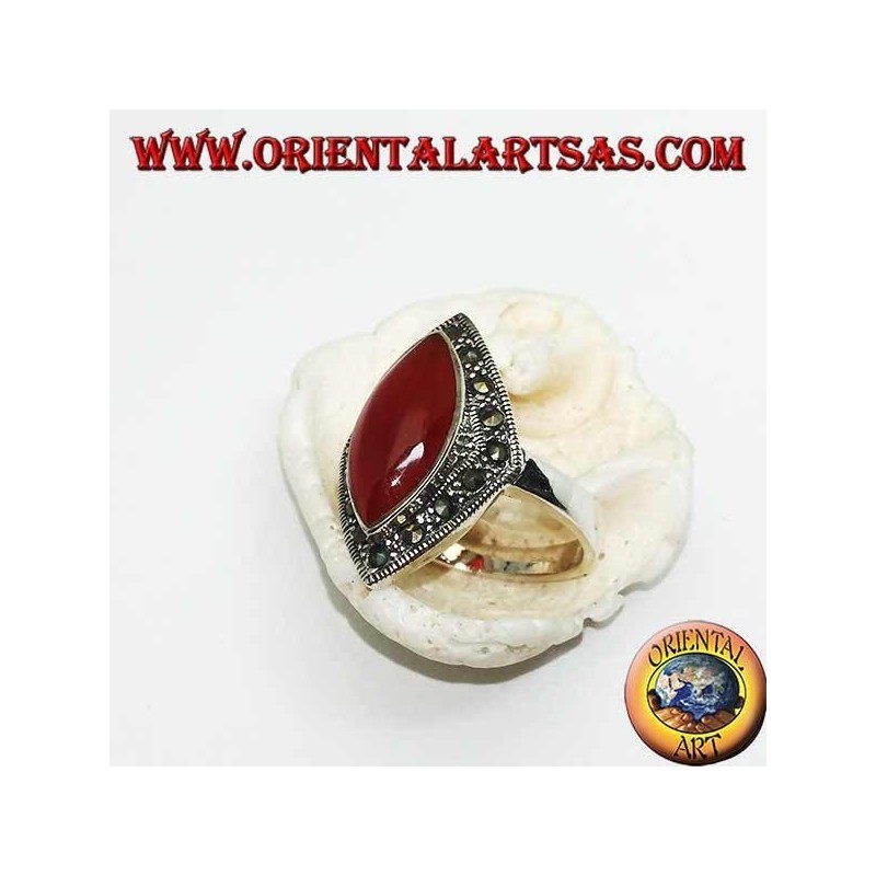 Rhomboidal silver ring with shuttle carnelian surrounded by a row of marcasite