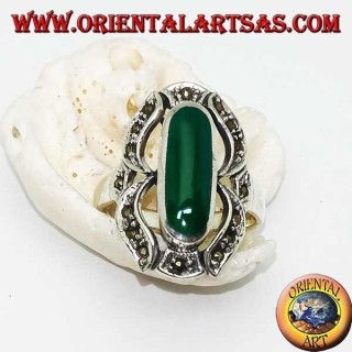 Silver ring with oval green agate elongated in a marcasite eight