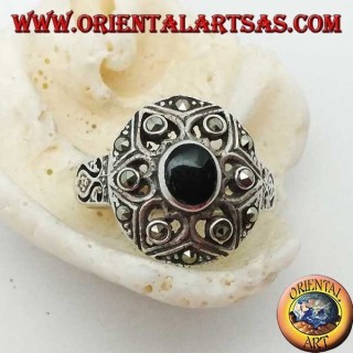 Anello in argento scudo di David con onice ovale e marcassite sulle sei punte della stella 