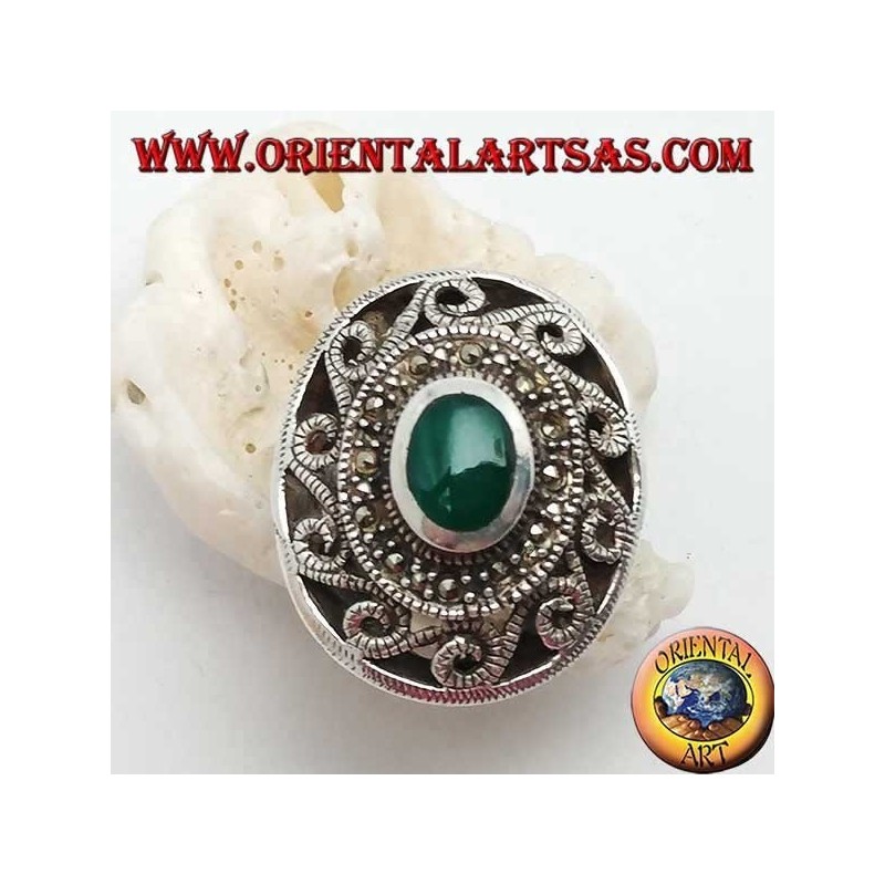 Silver ring with oval green agate surrounded by marcasite and Greek with fretwork