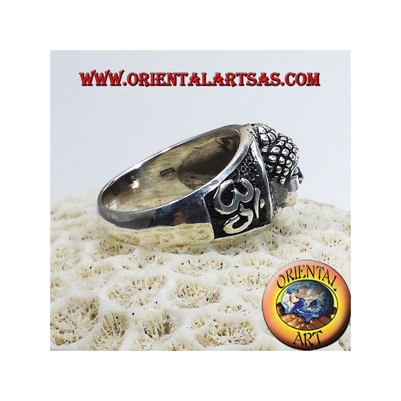 Buddha-Kopf mit OM-Ring in Silber