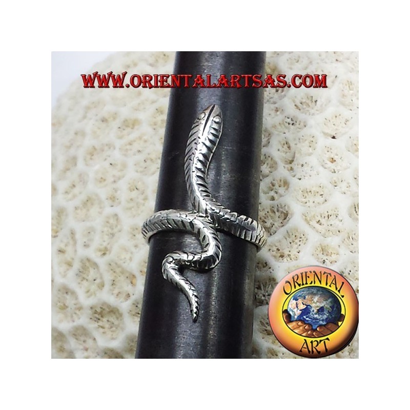 Anello cobra in argento 925