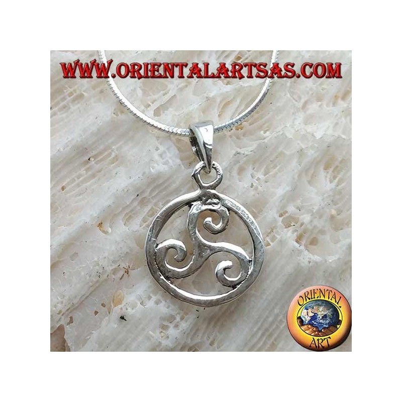 Pendentif en argent, triskelion ou simple triskele dans le cercle cosmique (petit)