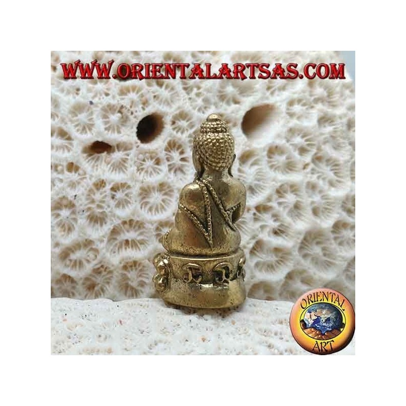 Scultura Buddha "Bhumisparsha Mudra - Sottomettendo il demone Mara" sul fiore di loto in ottone (piccola)