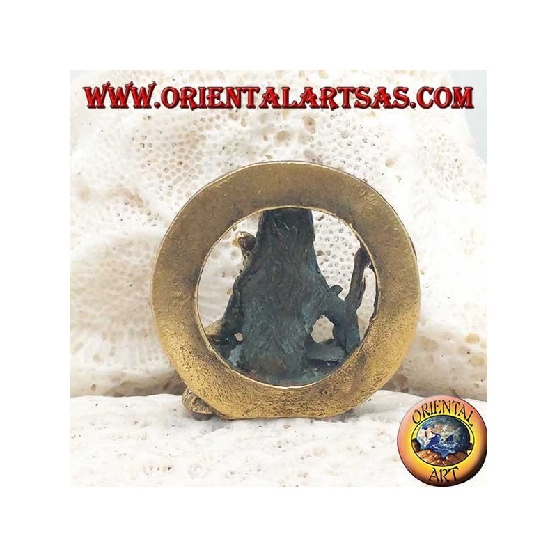 Buddha sculpture "Bhumisparsha Mudra - Subduing the demon Mara" in the brass circle (small)