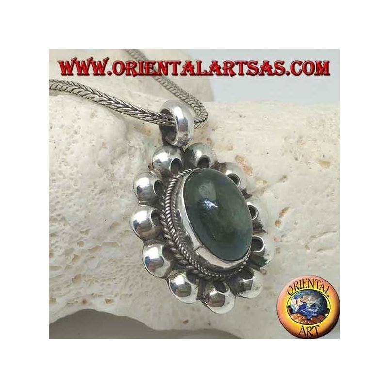 Silver pendant with oval cabochon labradorite surrounded by interlacing and perforated discs