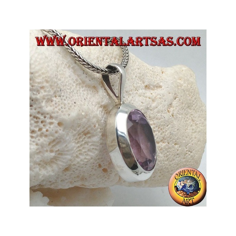 Pendentif en argent avec améthyste naturelle facettée ovale et structure lisse avec crochet rigide