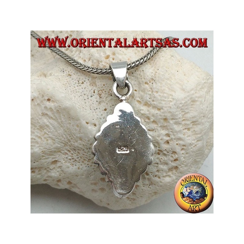 Pendentif en argent, bouclier rhomboïde avec turquoise en forme de larme et un corail rond central