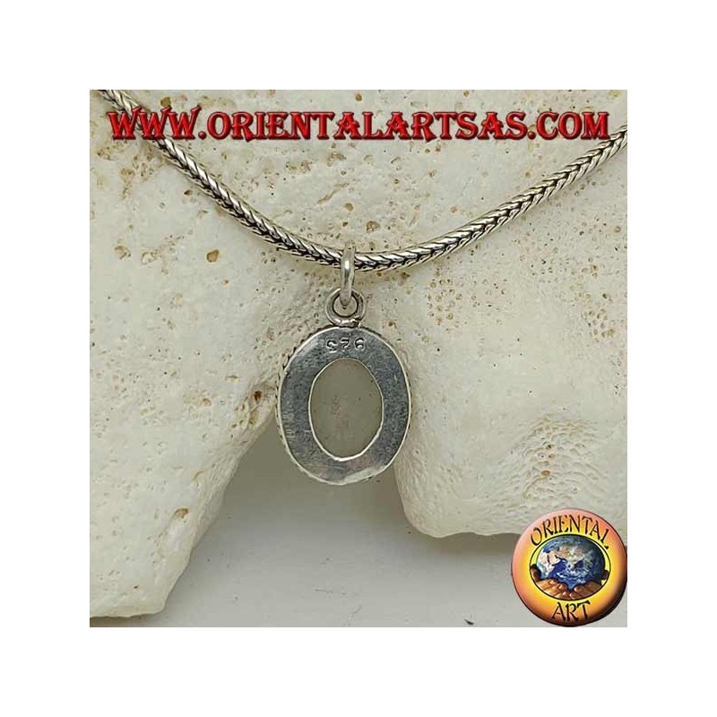 Pendentif en argent avec pierre de lune ovale entourée de tissages subtils
