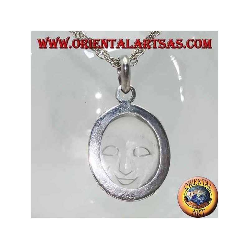 Colgante de plata con sol ahuecado en cristal de roca y borde decorado con puntos