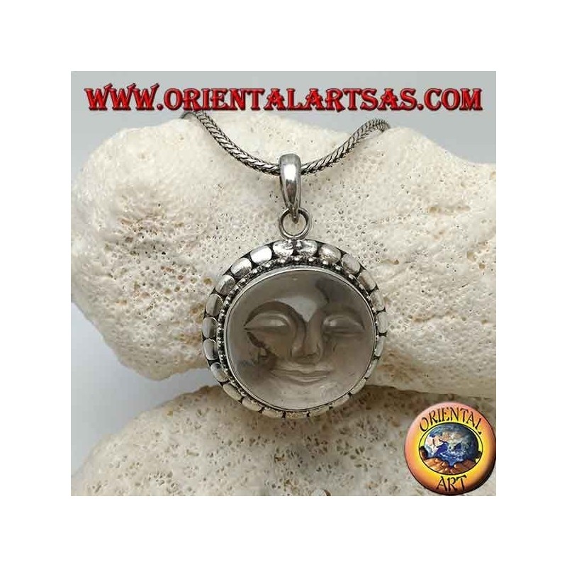 Pendentif en argent avec soleil creusé sur un cristal de roche rond et un contour de disquette