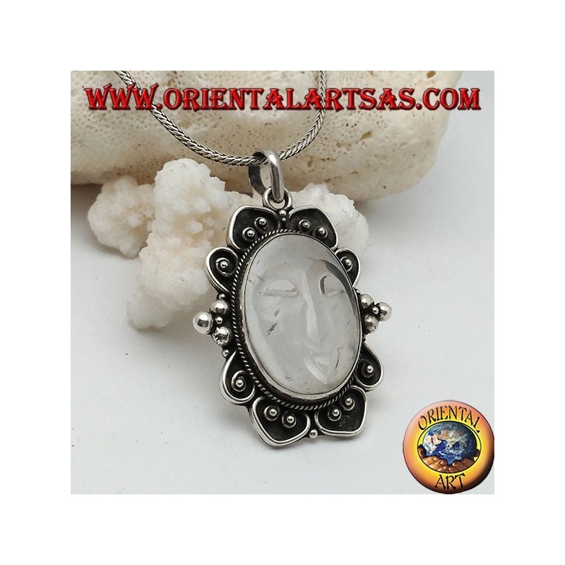 Pendentif en argent avec soleil couché sur cristal de roche ovale et bordure décorée