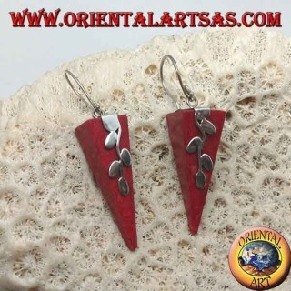 Boucles d'oreilles en argent avec corail rouge pyramide inversée (corail) et brindille en argent
