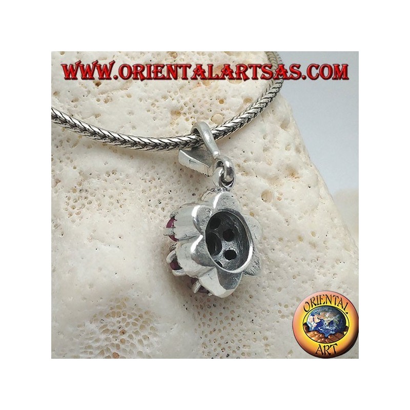 Colgante de plata de la flor de la vida (seis pétalos) con rubíes redondos naturales engastados con marcasita