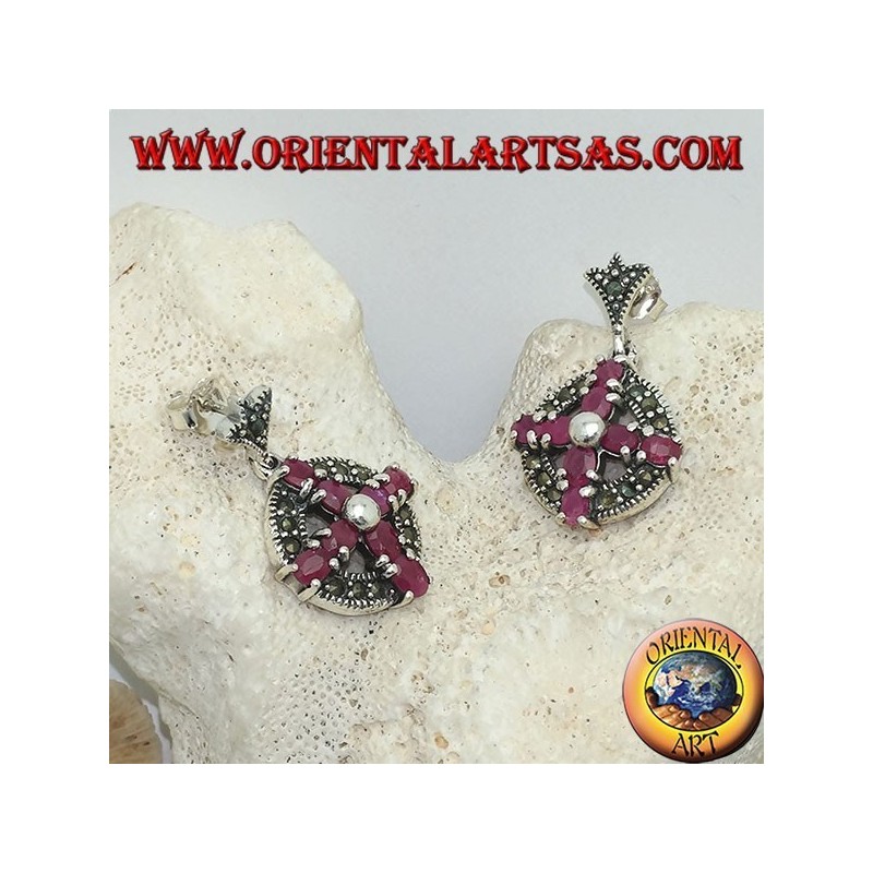 Boucles d'oreilles argent croix de rubis naturels sertie d'une boule au centre sur un cercle avec marcassites