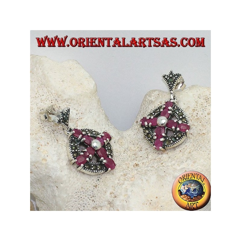 Boucles d'oreilles argent croix de rubis naturels sertie d'une boule au centre sur un cercle avec marcassites