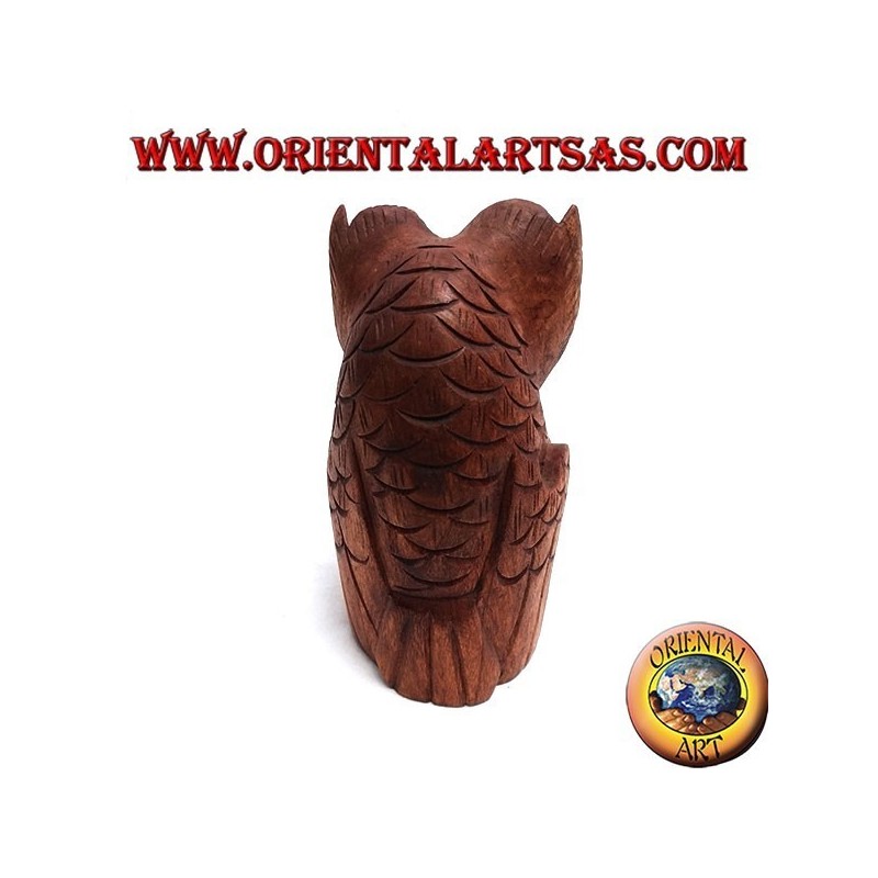 Scultura del saggio gufo seduto in legno di suar da 16 cm