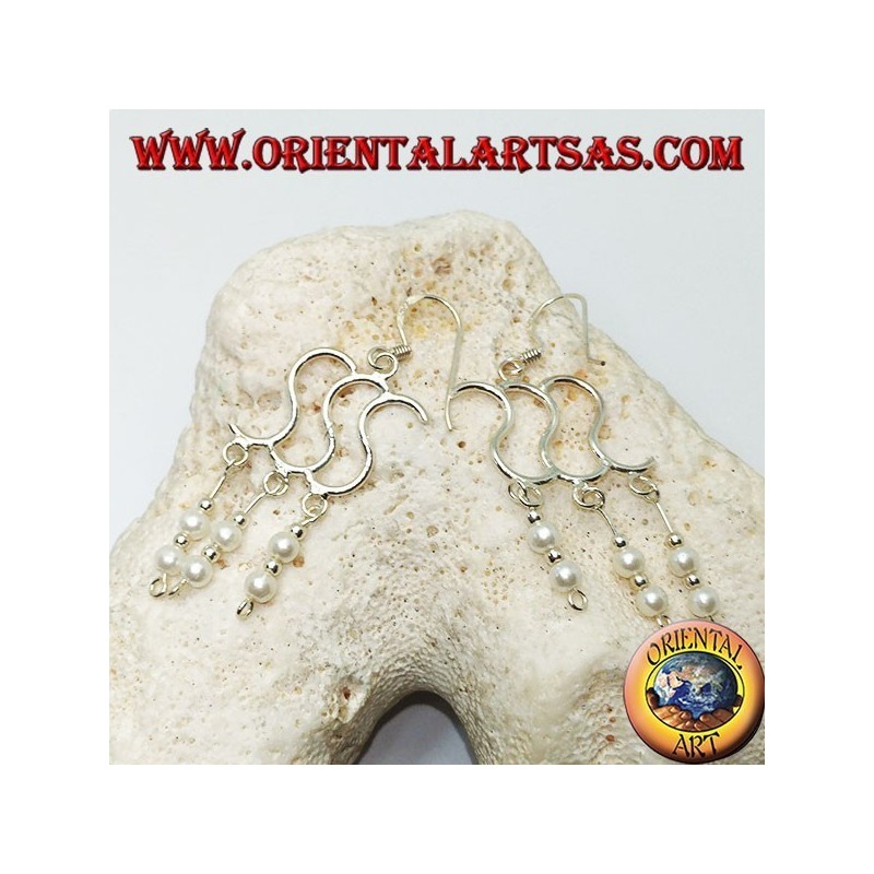 Orecchini in argento con tripla S con doppia perlina e pallina pendente alternate