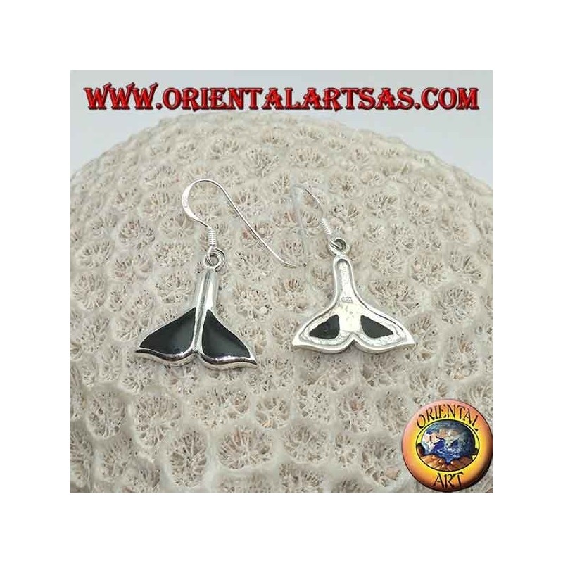 Orecchini in argento a forma di coda di balena con onice