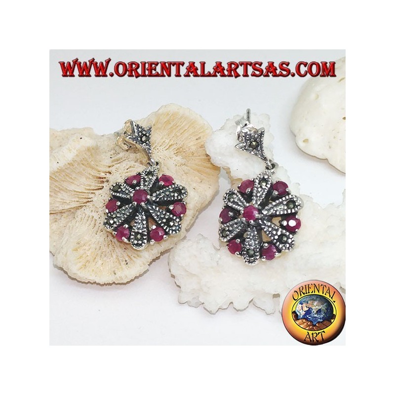 Pendientes de plata margarita con 6 +1 rubíes redondos y marcasitas naturales.