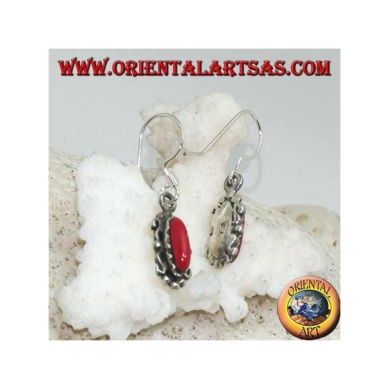 Dangling silver earrings with shuttle coral paste in an elegant silver frame