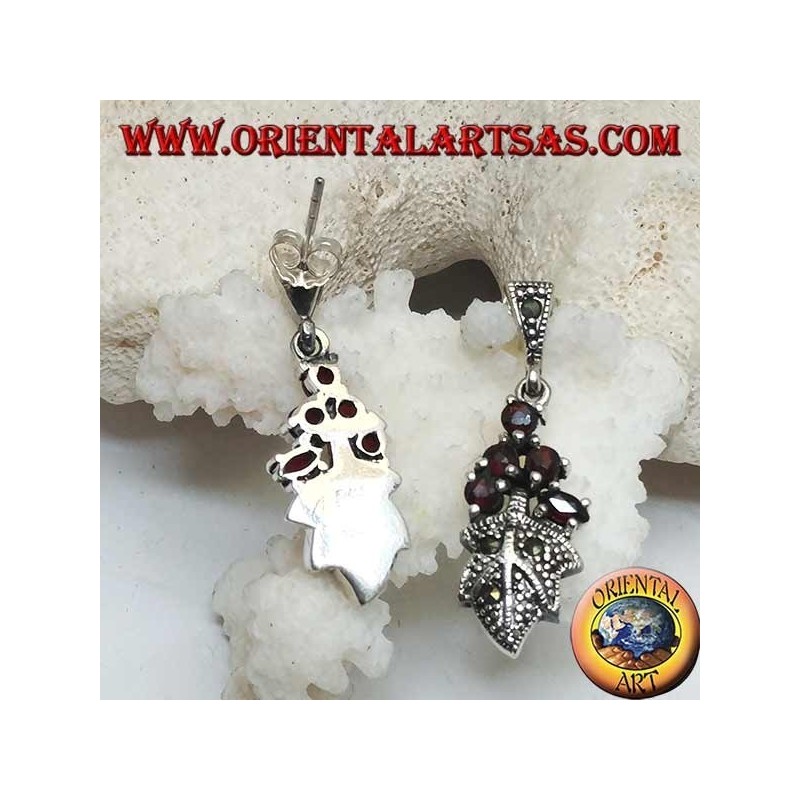 Boucles d'oreilles en argent avec 5 grenats sur une feuille cloutée de marcassite