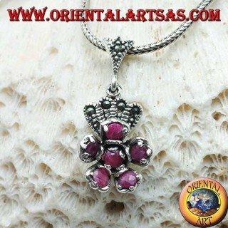 Pendentif fleur en argent de rubis naturels serti d'une couronne en marcassite