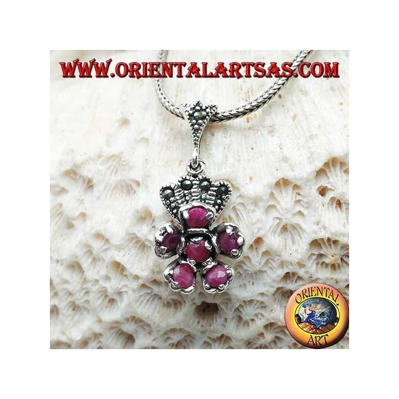 Pendentif fleur en argent de rubis naturels serti d'une couronne en marcassite