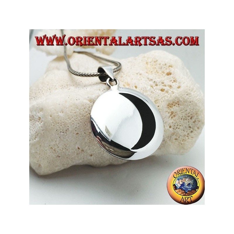 Pendentif médaillon en argent lisse avec croissant onyx
