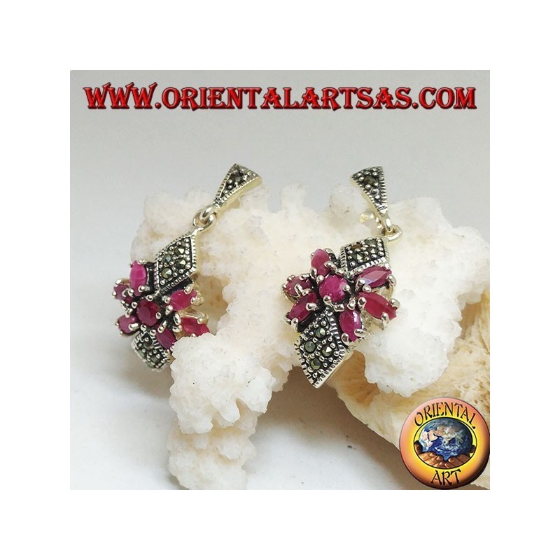 Orecchini in argento con rubino tondo in una stella di rubini ovali naturali e due rombi di marcassite