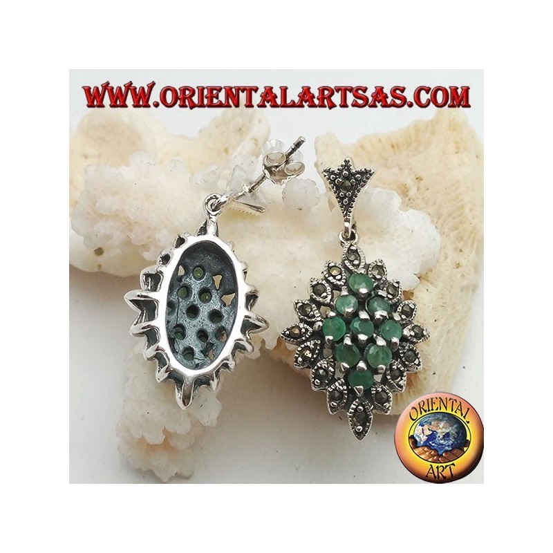Boucles d'oreilles losanges en argent de 9 émeraudes rondes naturelles serties de marcassite