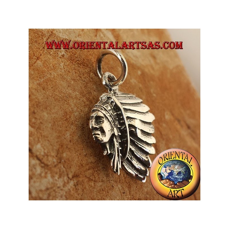 la cabeza colgante de plata india D'Latina