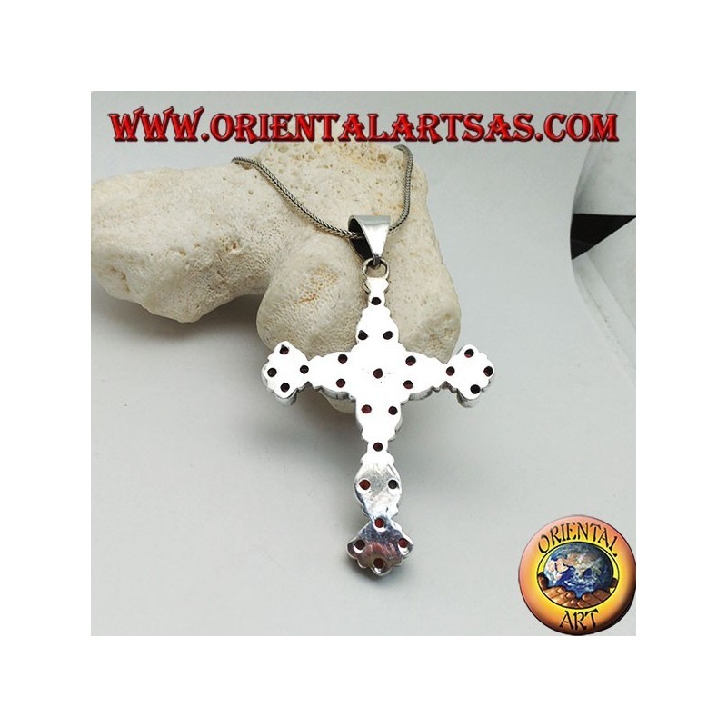 Grand pendentif croix chrétienne en argent en navette naturelle et grenats ronds