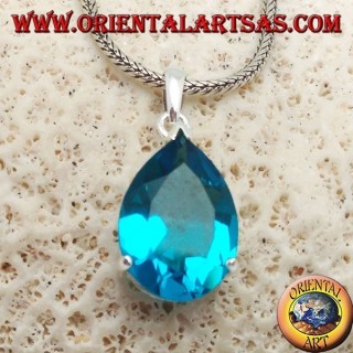 Silberanhänger mit facettiertem blauen Topas-Set