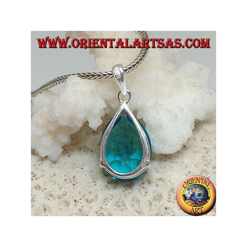 Silberanhänger mit facettiertem blauen Topas-Set