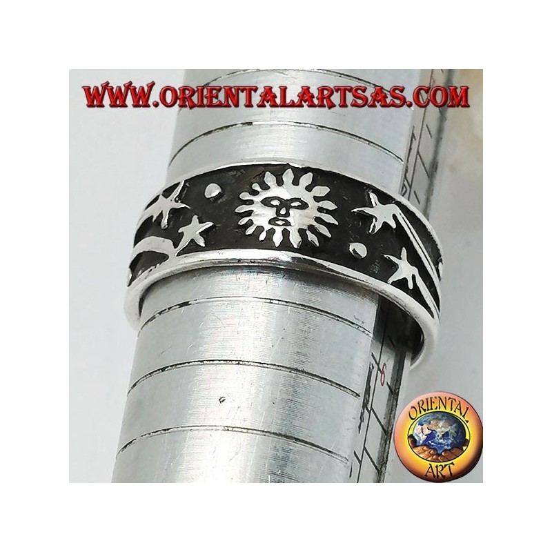 Anillo en plata con estrellas de sol y cometa en bajorrelieve