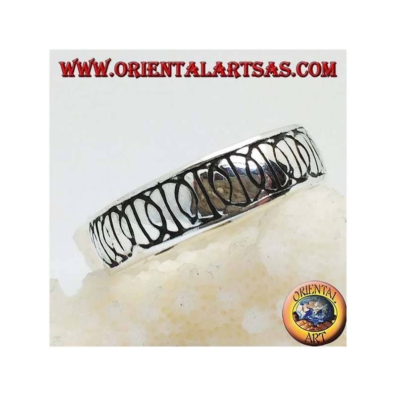 Bague en argent avec symboles "D" du désarmement nucléaire (symbole de la paix) enchaîné gravé