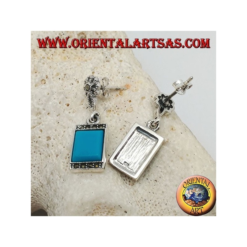 Boucles d'oreilles en argent avec turquoise rectangulaire et une rangée de pierres de marcassite au-dessus et en dessous