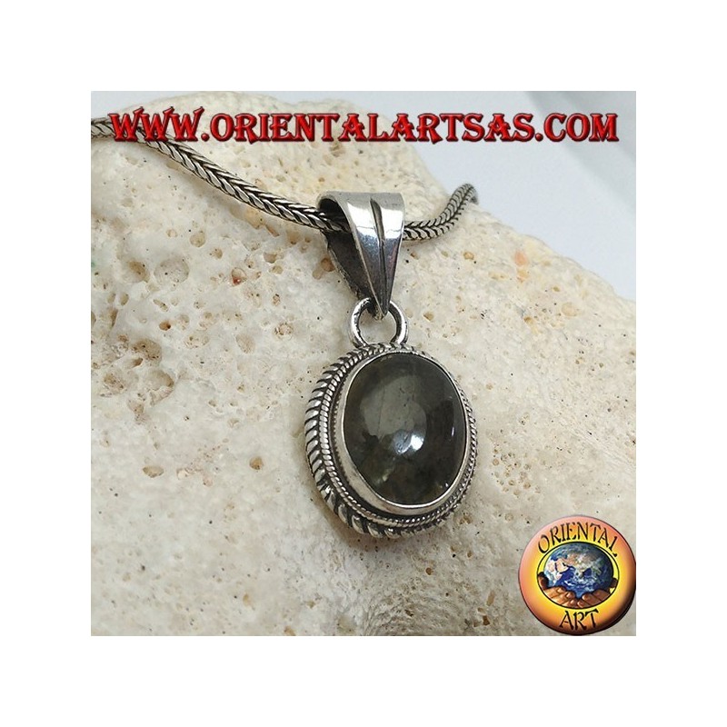 Silver pendant with oval labradorite surrounded by intertwining