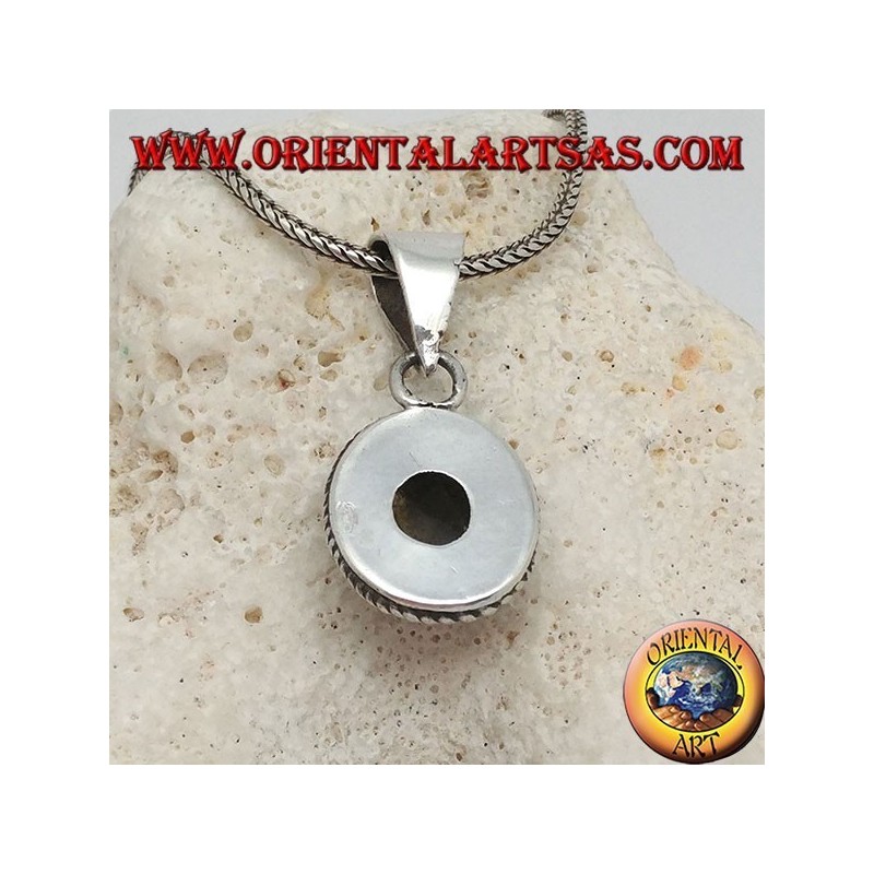 Silver pendant with oval labradorite surrounded by intertwining